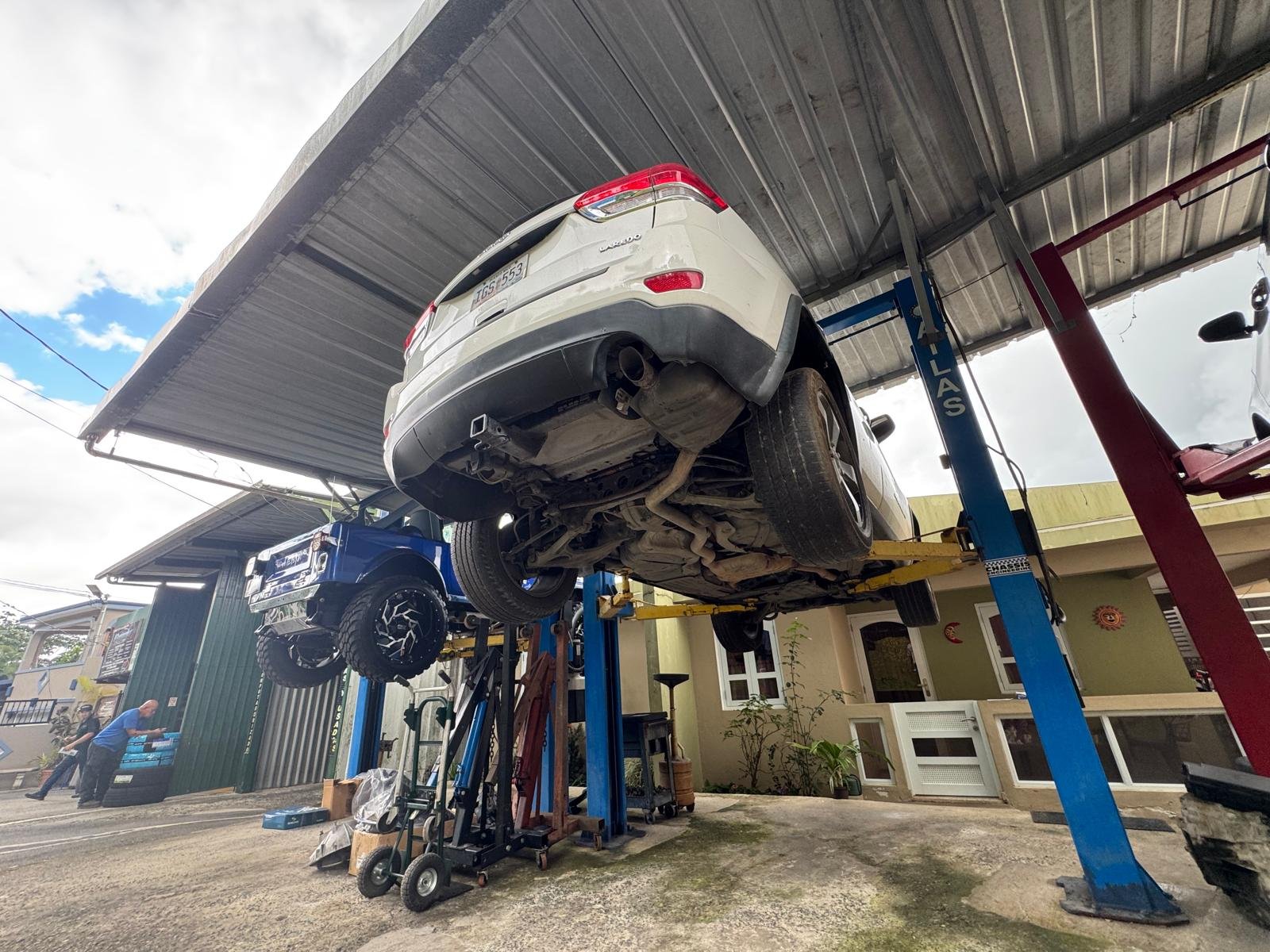 Gemelo Auto Repair_34